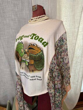 ONLY 1. this is a NEW Upcycled Frog and Toad T-Shirt, with scarf.
